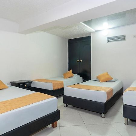Hotel Barcelona Estadio Μεντεγίν Εξωτερικό φωτογραφία