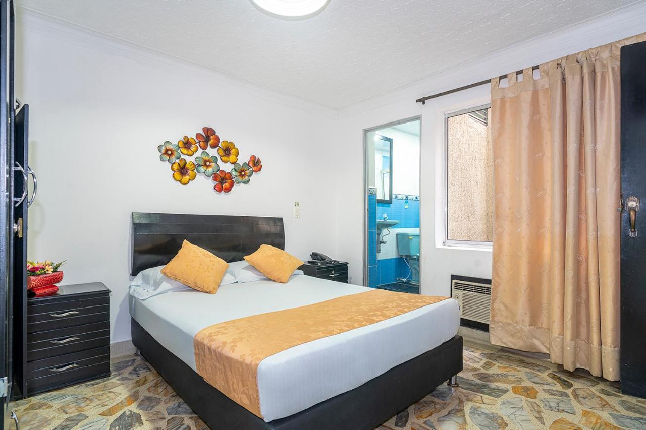 Hotel Barcelona Estadio Μεντεγίν Εξωτερικό φωτογραφία