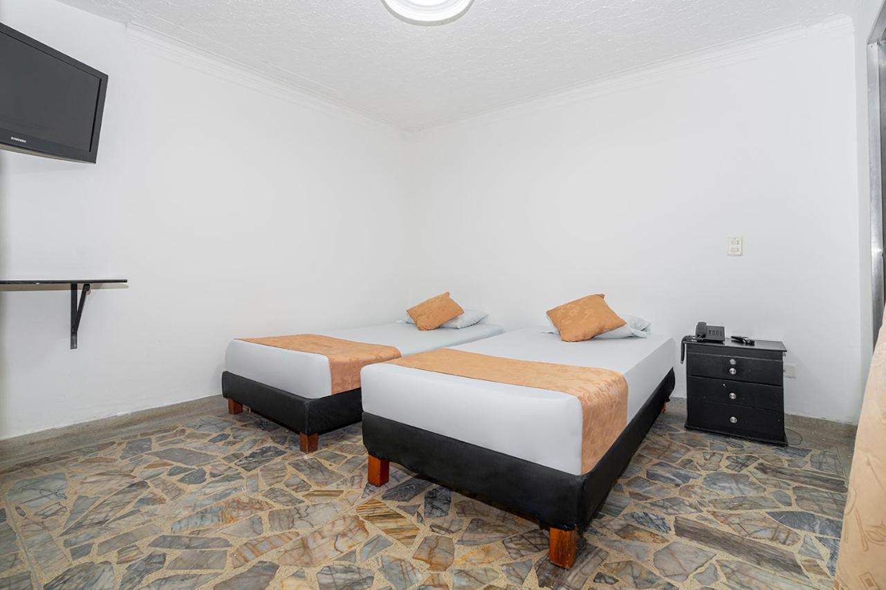 Hotel Barcelona Estadio Μεντεγίν Εξωτερικό φωτογραφία