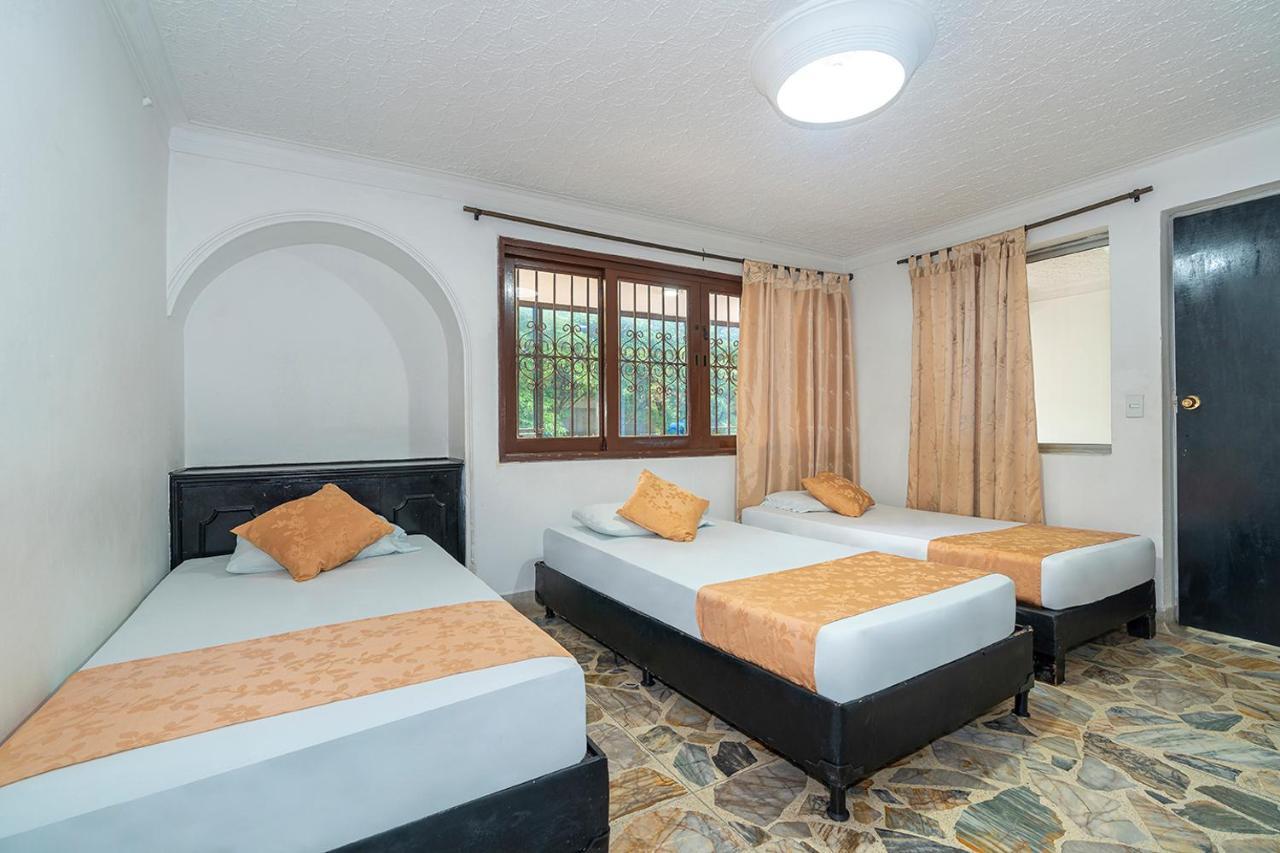 Hotel Barcelona Estadio Μεντεγίν Εξωτερικό φωτογραφία